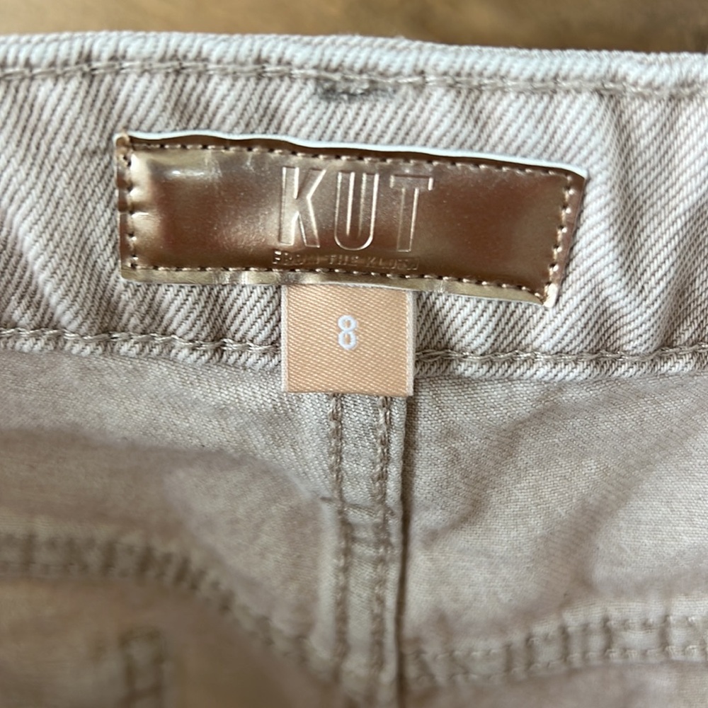 Kut Jane High Rise Shorts - Picture 9 of 10